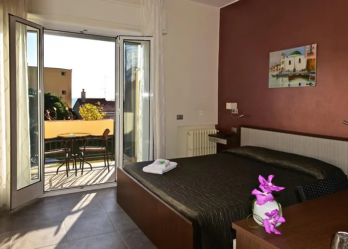 Le Logge Bed & Breakfast Ventimiglia