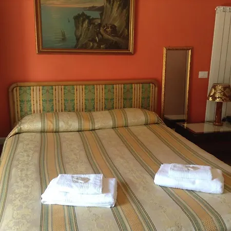 Bed & Breakfast Le Logge Ventimiglia